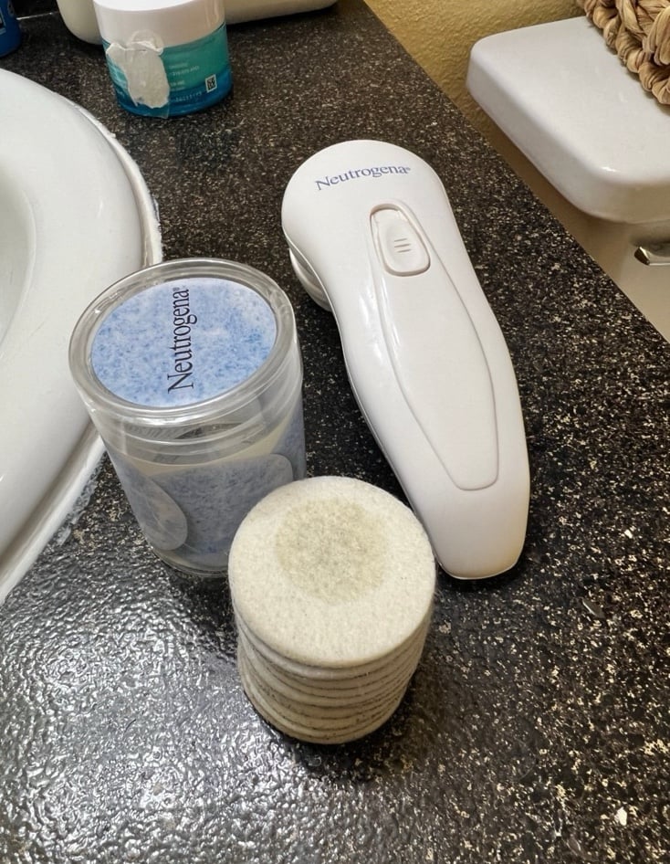 Neutrogena microdermabrasion kit