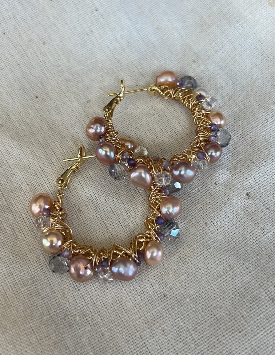 NEW 100% handmade gold plated hoops earrings wired with natural pearl and stone