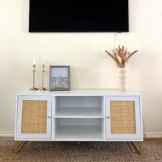 NEW 47 Modern TV Stand, Entertainment Cabinet, Media Console Matte White/Gold