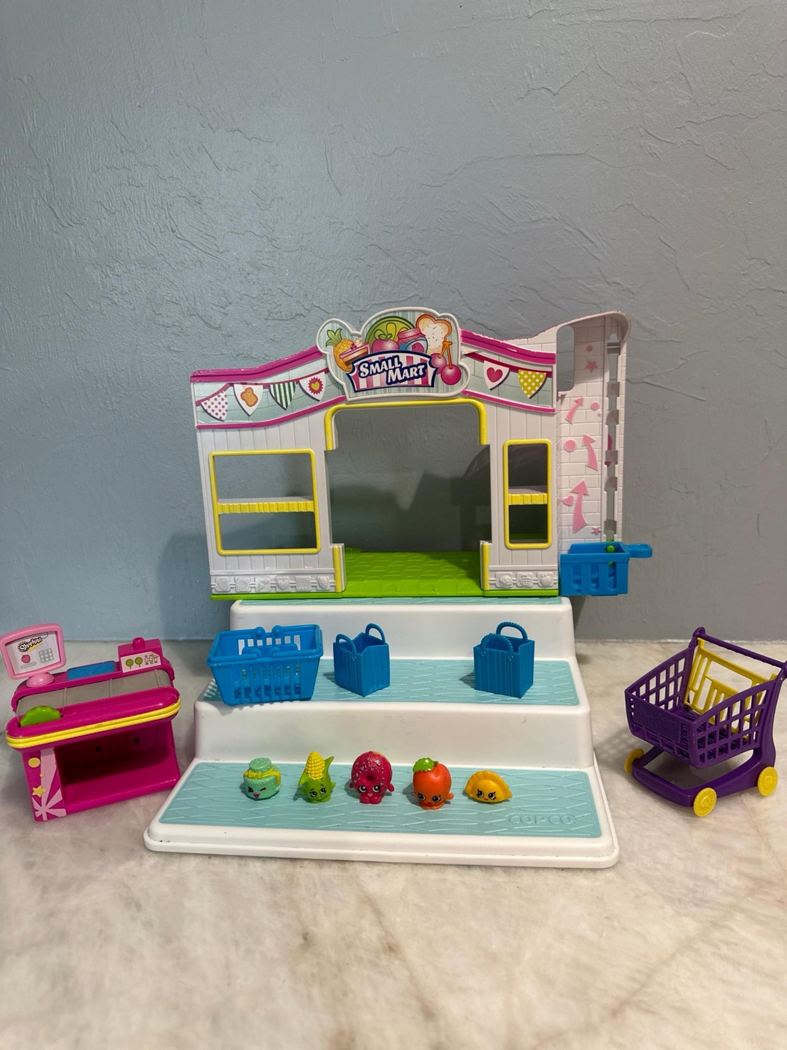 Shopkins small mart