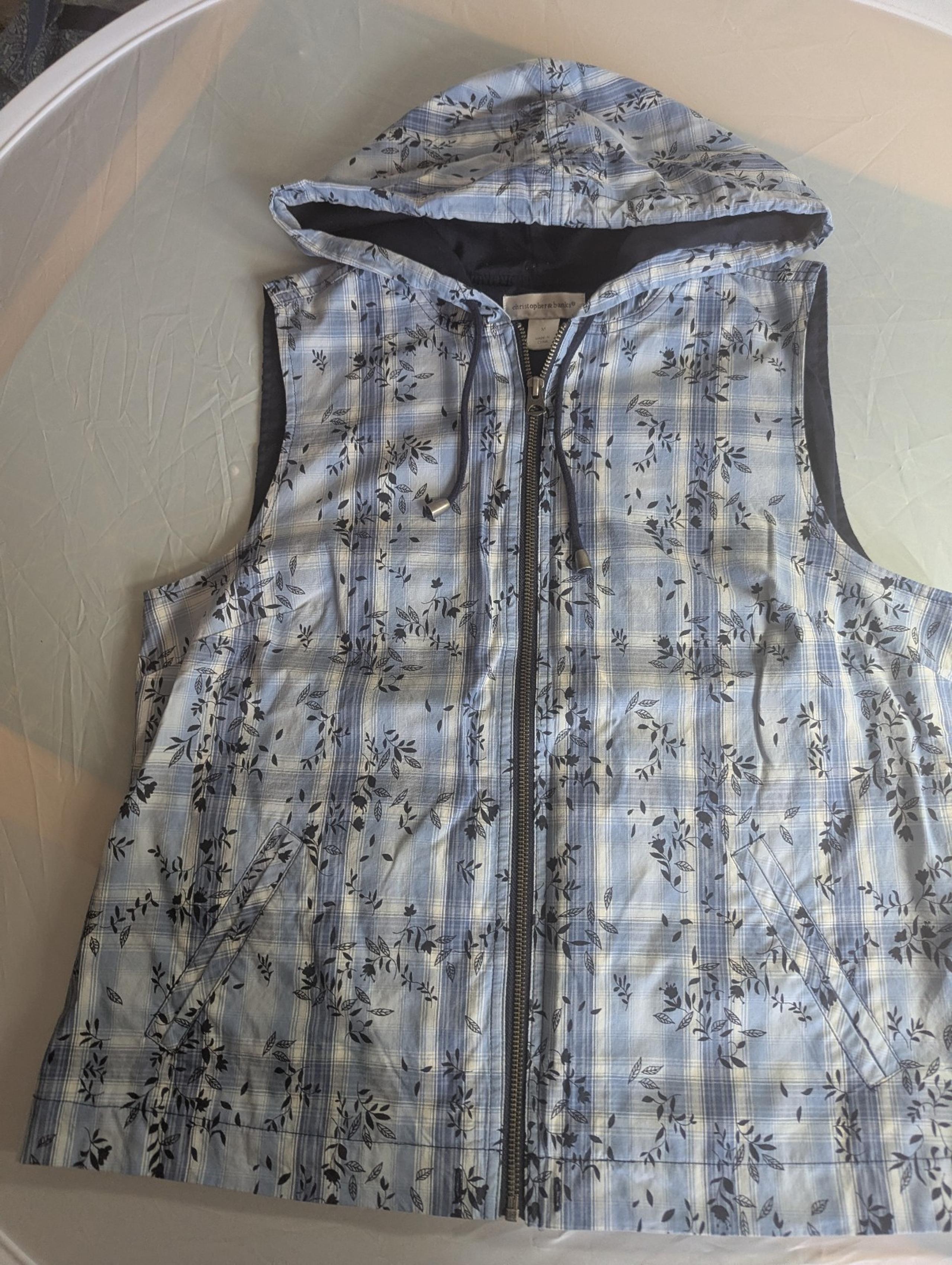 Christopher and Banks hooded vest