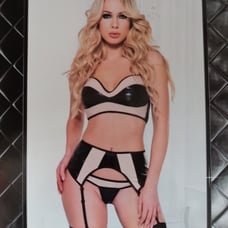 Bra Top High Waist Garter Panty Medium