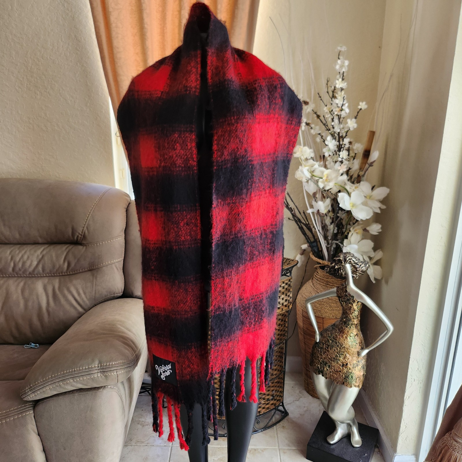 Victoria's Secret scarf NEW