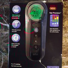 Braun No Touch 3in1 Forehead Thermometer bent 400