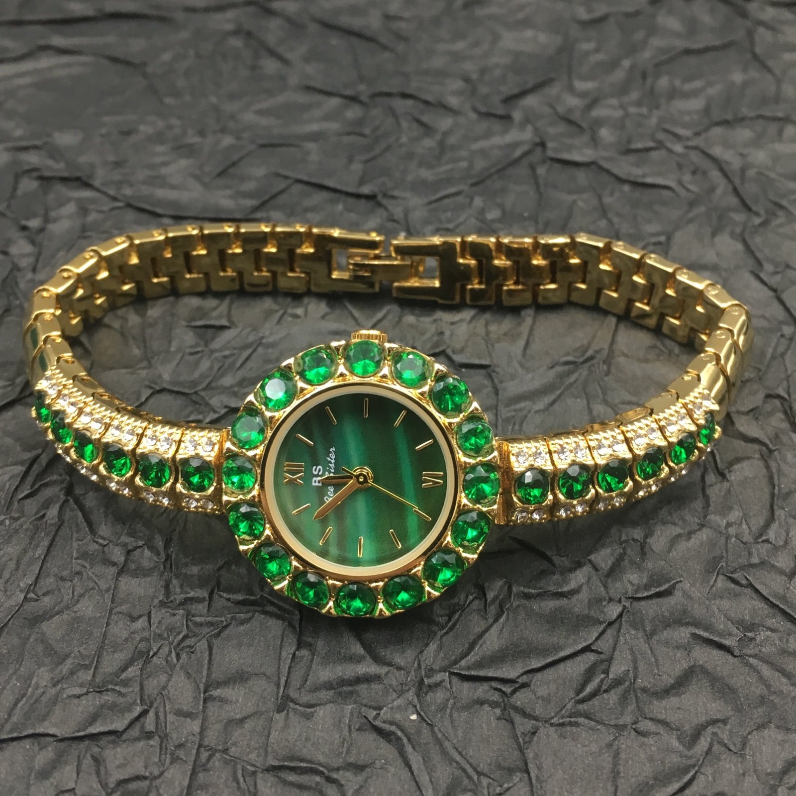 FASHION WATCH