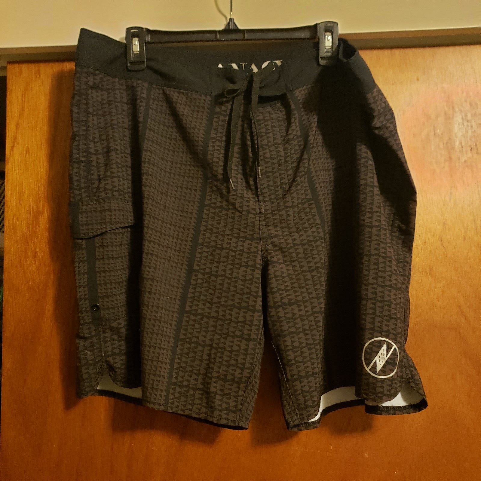 Manaola surf shorts