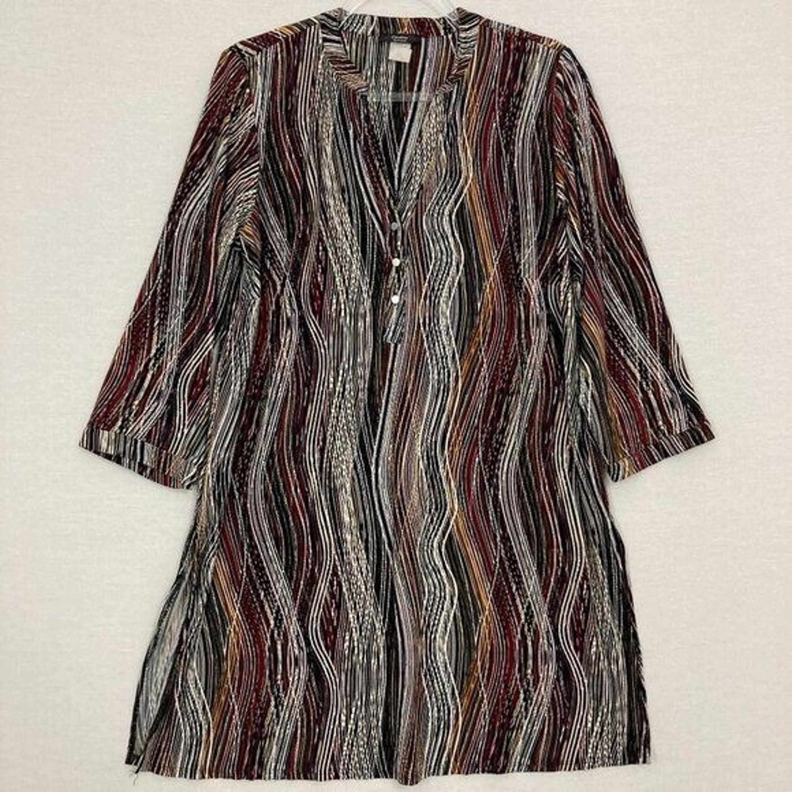 Cocomo Multi Color Wavy Print Side Slit Stretch Button Popover Tunic 1X