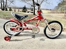 Nice older Schwinn bike great first bike for a teenager