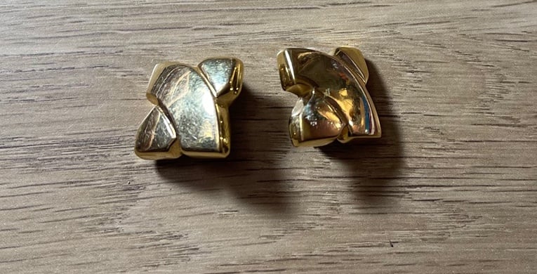 GIVENCHY CLIP ON EARRINGS