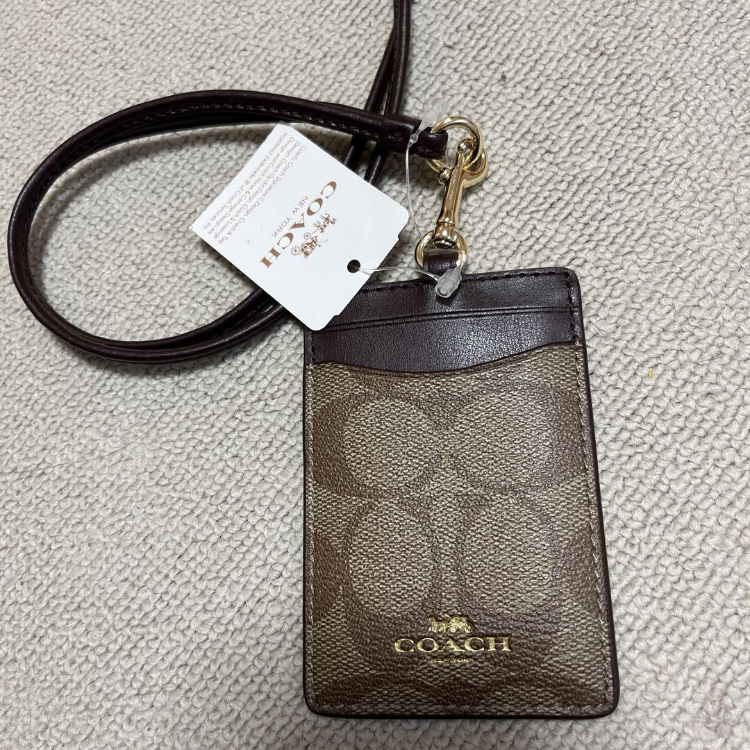 Coach Pass Case/ID Holder