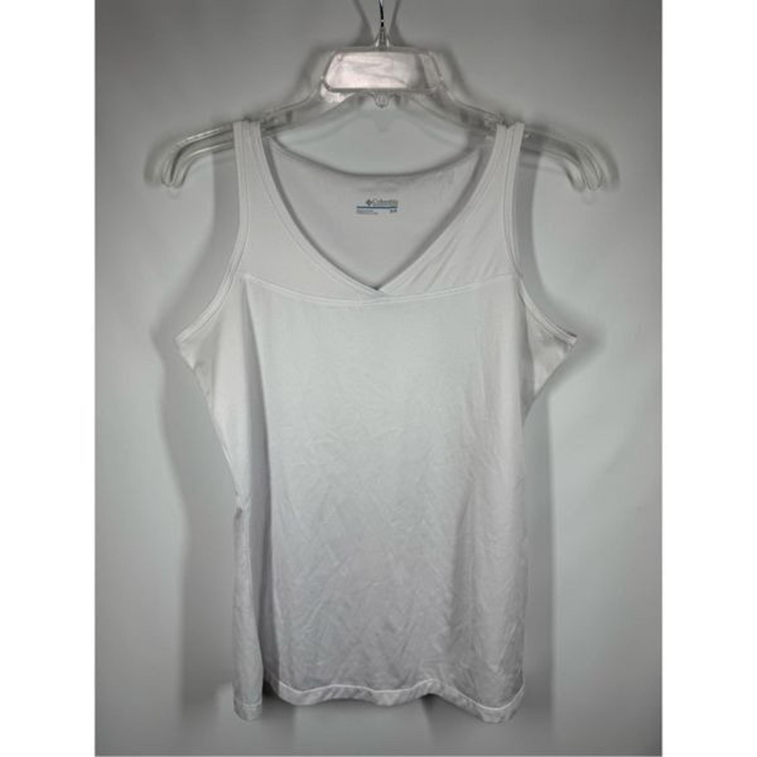 Columbia tank top V-neck women's size medium