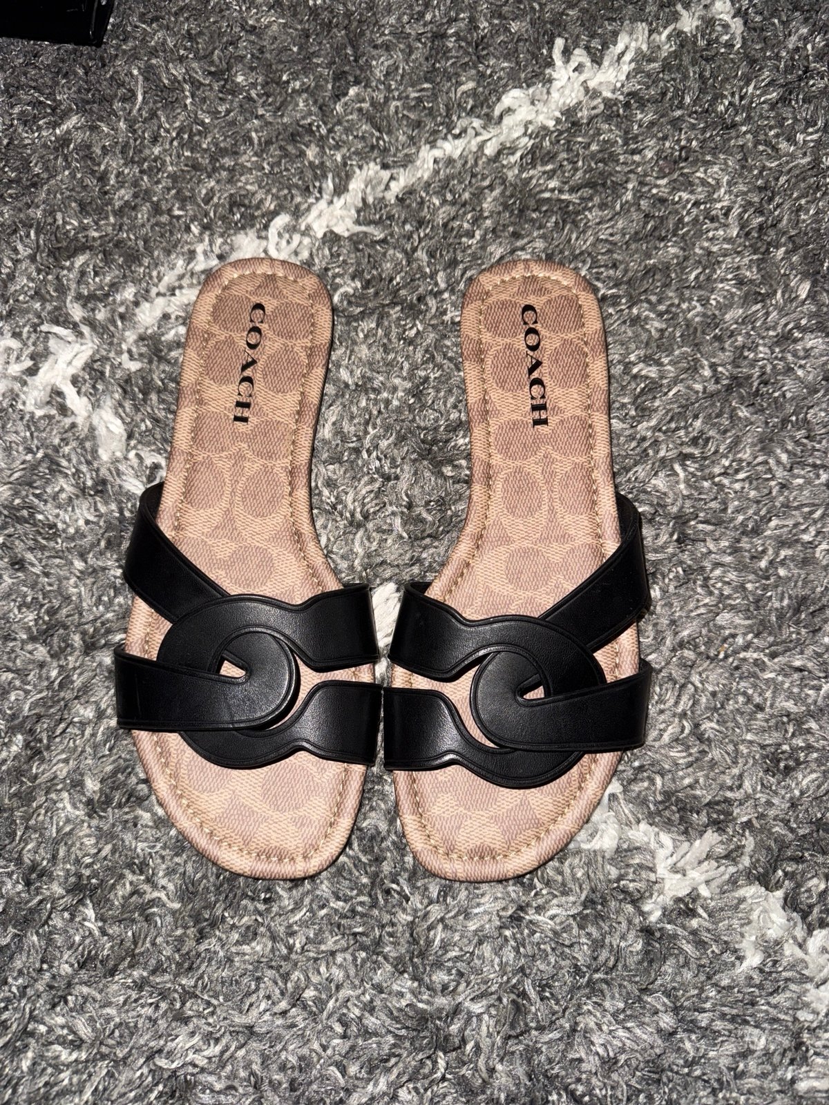 Coach Essie Leather Slip On Flat Sandals size 7.5