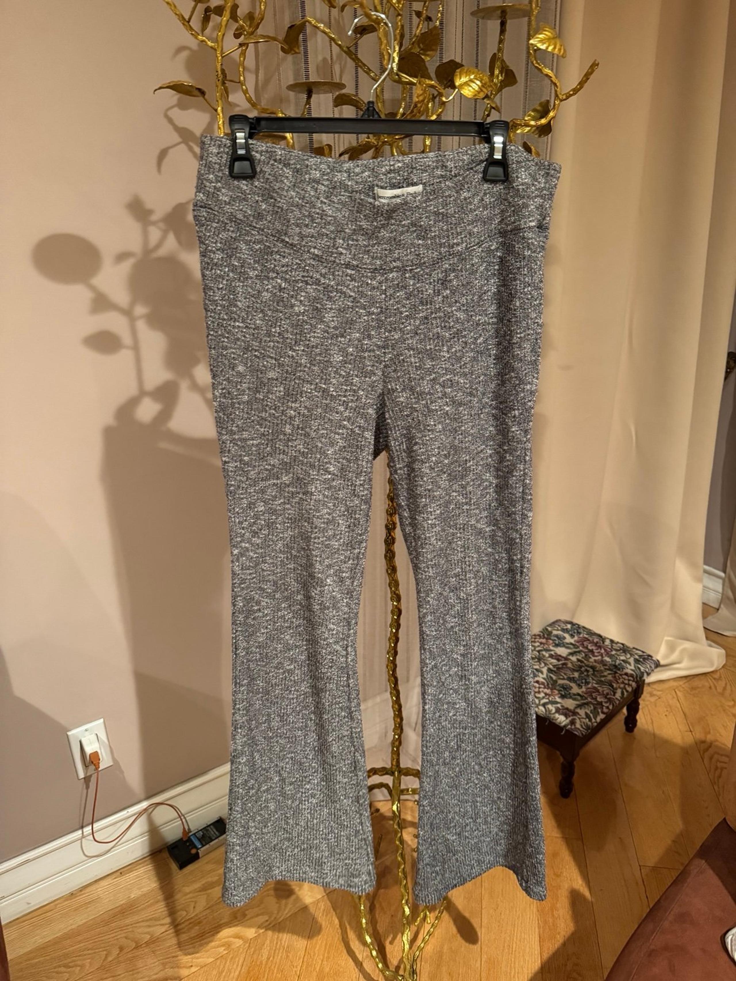 Abercrombie & Fitch Grey Flare Leggings