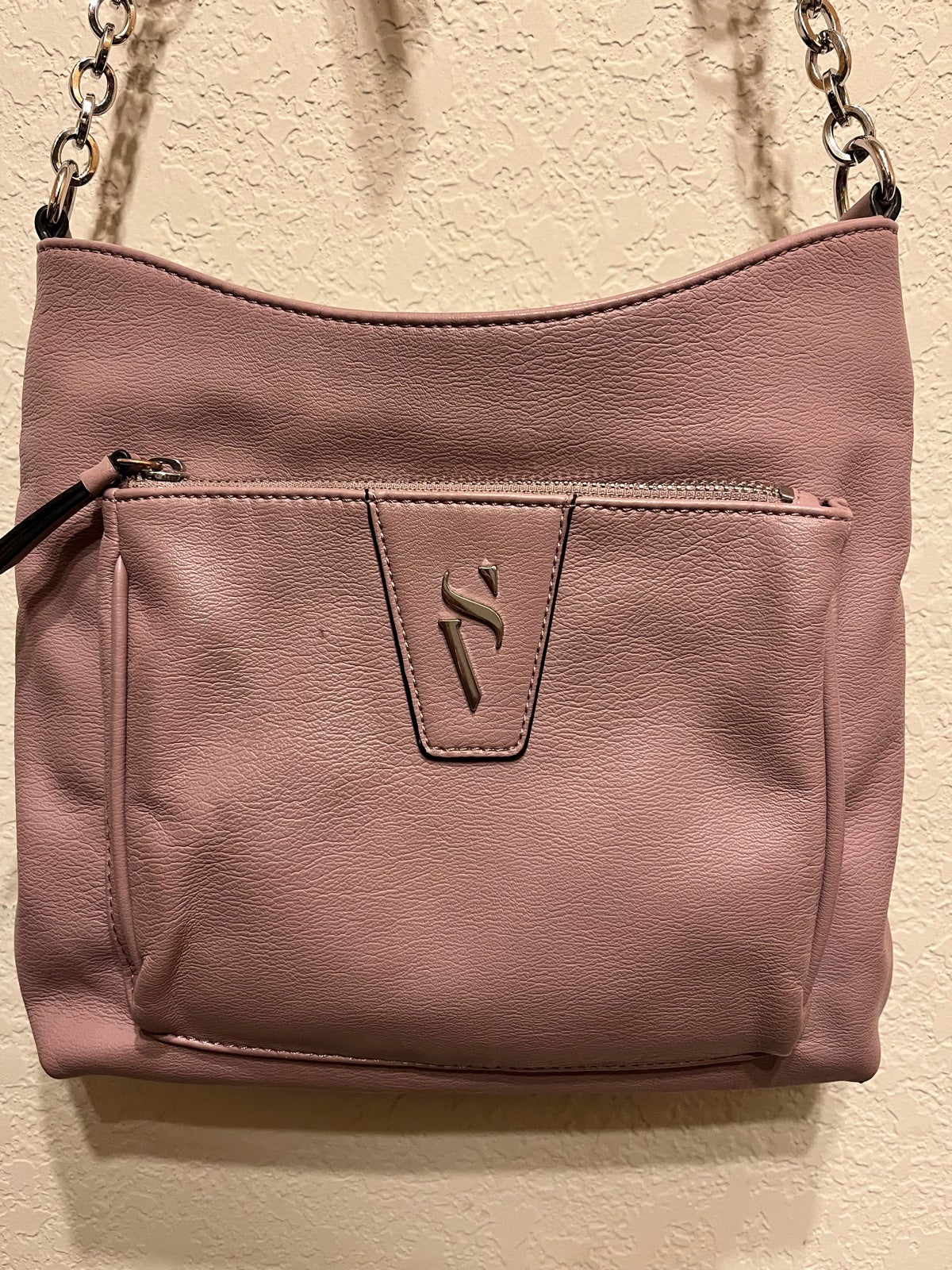 Vera Wang Simply Vera Vera Wang Medium Red Cross Body Bag