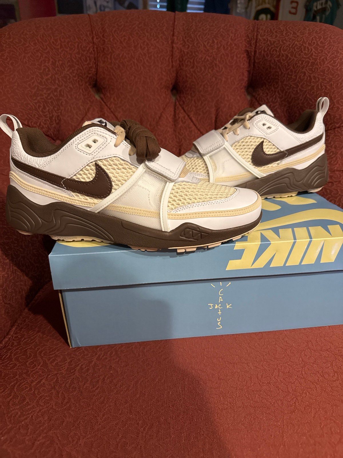 Travis Scott Nike Zoom Field Jaxx