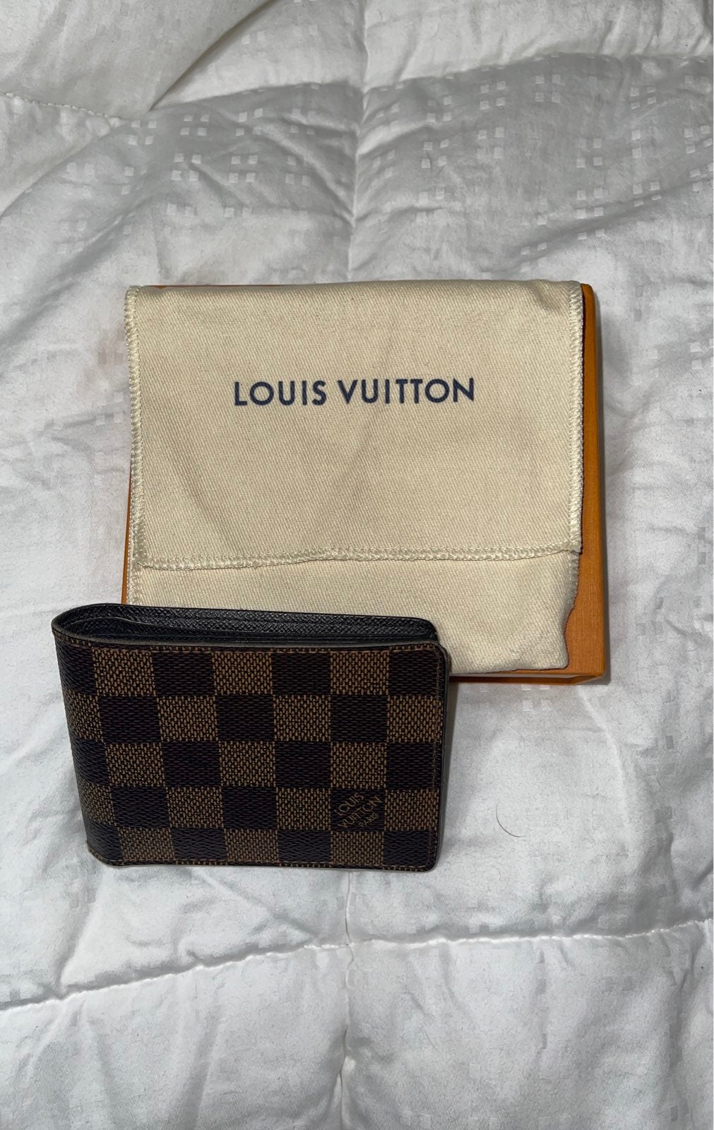 Louis Vuitton mens wallet