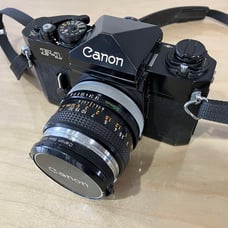 CANON / F-1 / Film Camera