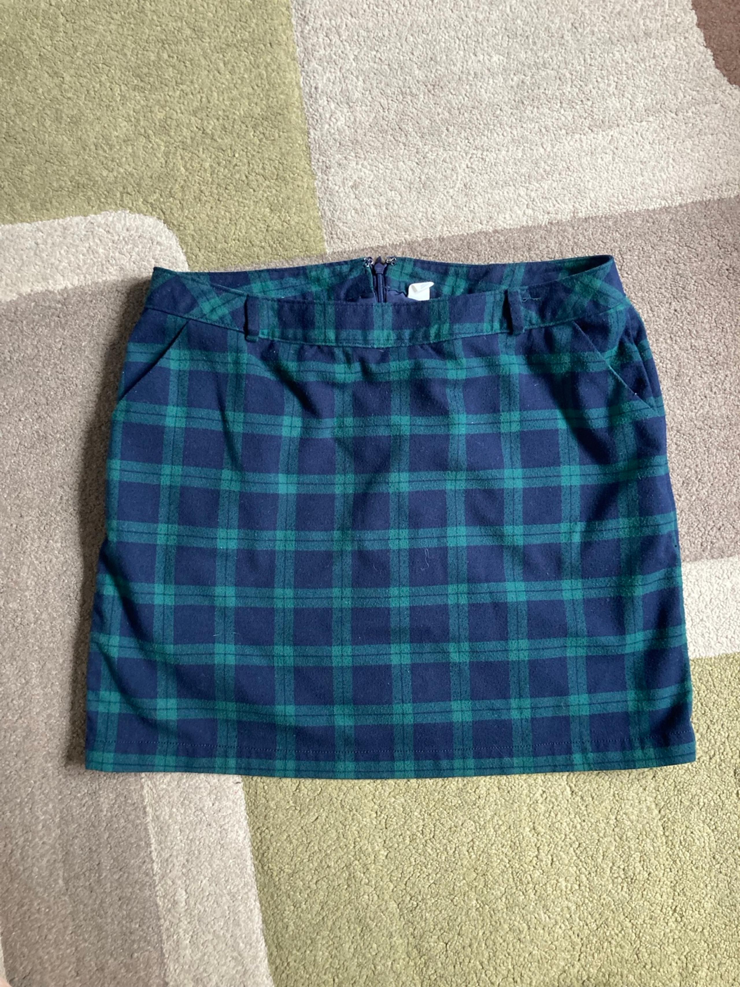 Skirt old navy plaid size 10