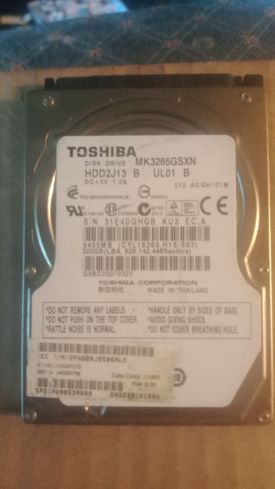 Toshiba HDD2J13 Disk Drive 320 GB