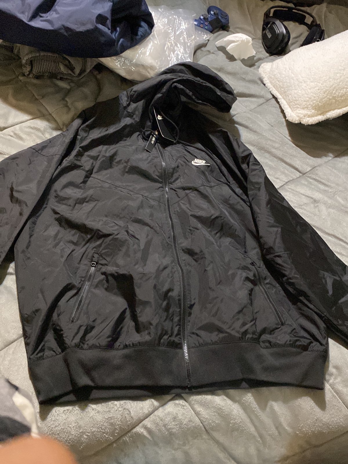 windbreaker