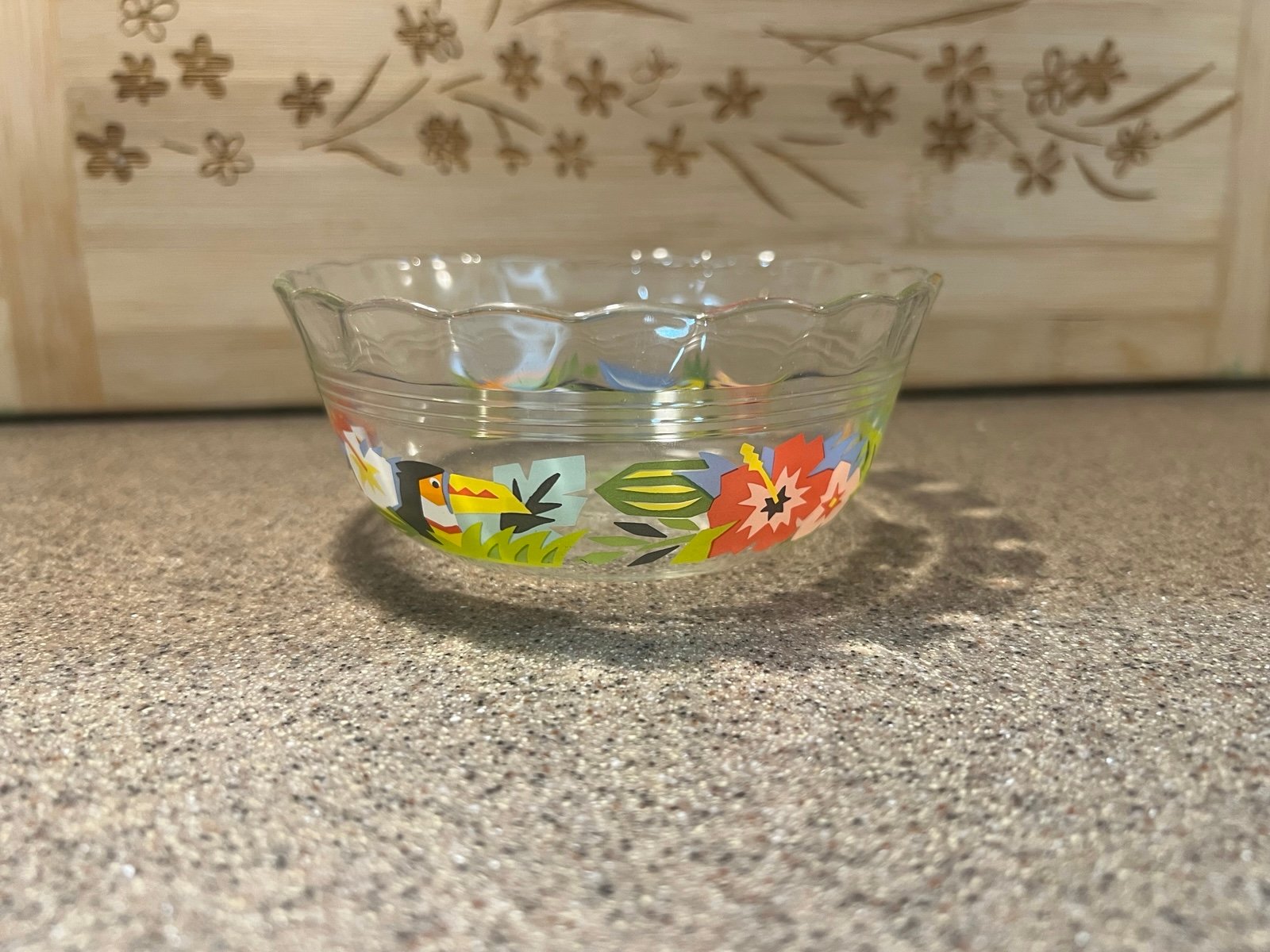 Pyrex Iwaki parrot 464 custard cup