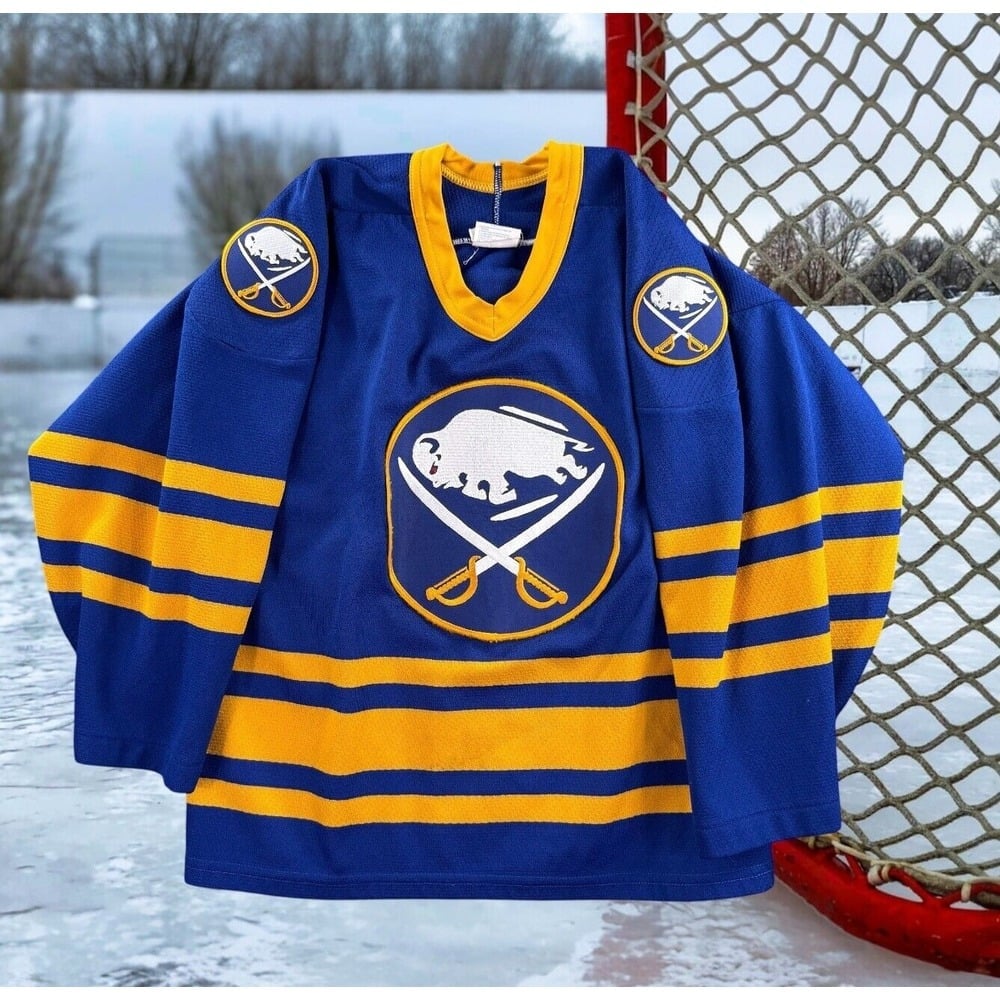 Buffalo Sabres Hockey Jersey Boys XL Vintage CCM NHL Maska Patchwork Blue Ice