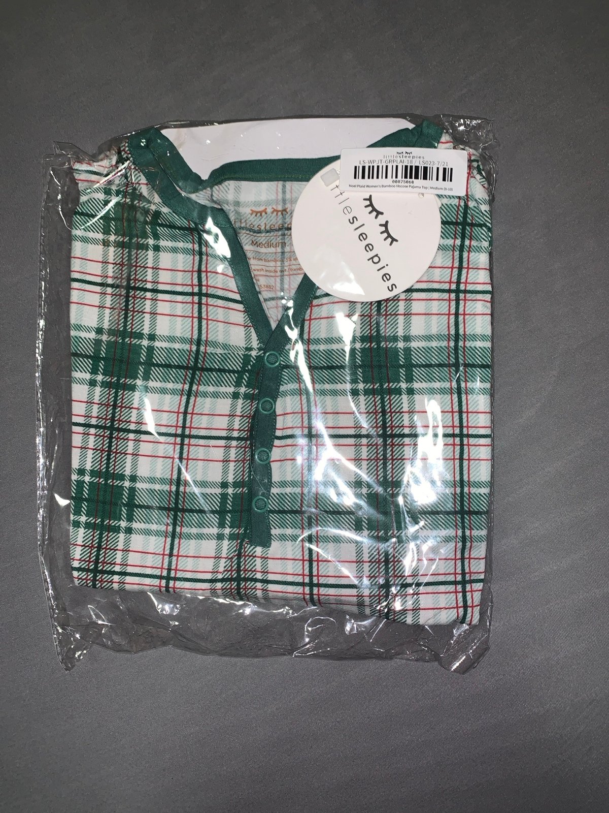 Little Sleepies women’s holiday green plaid Top Medium