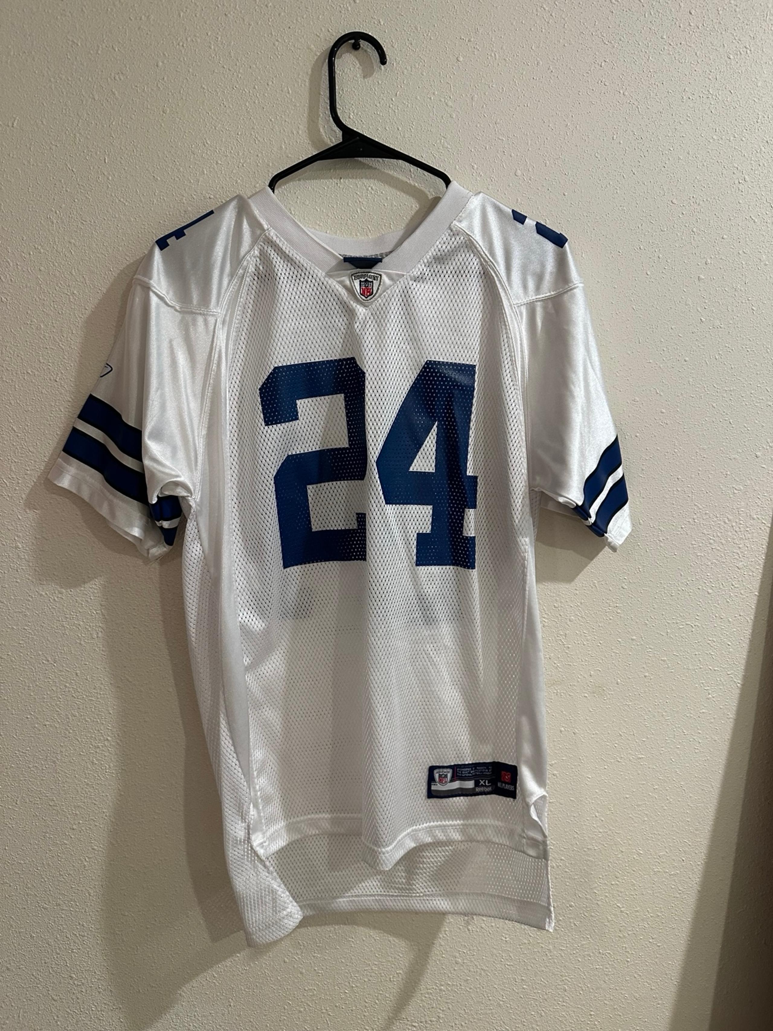 Marion Barber white 24 YOUTH xl Jersey