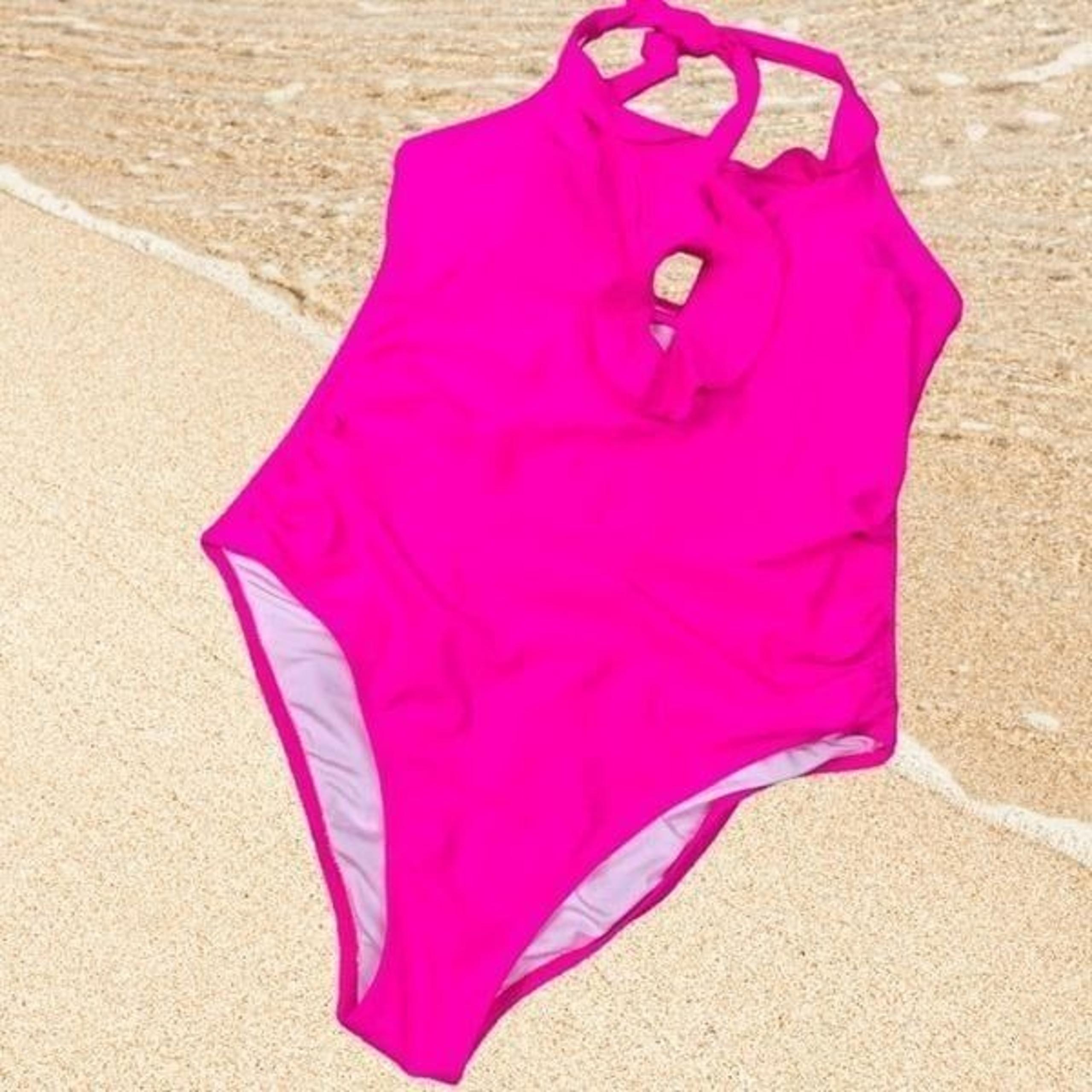 Unbranded Boutique Women's size Large Hot Pink Halter ruffle one piece swimsuit