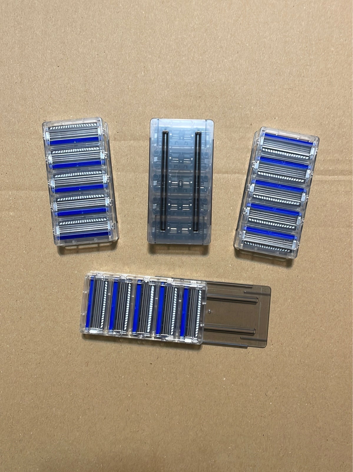 Lot of 50 Bulk Schick Hydro 3 Men's Refill Razor Blade Cartridge Free Shipping