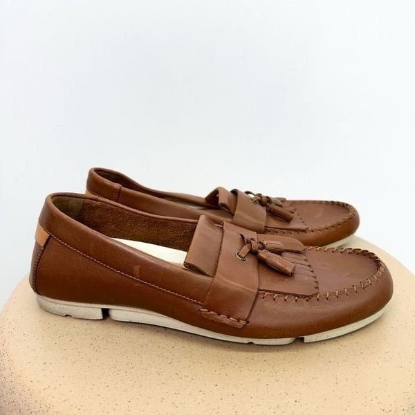 Clark’s Trigenic Men’s Tassel Cognac Brown Slip On Moccasin Loafer