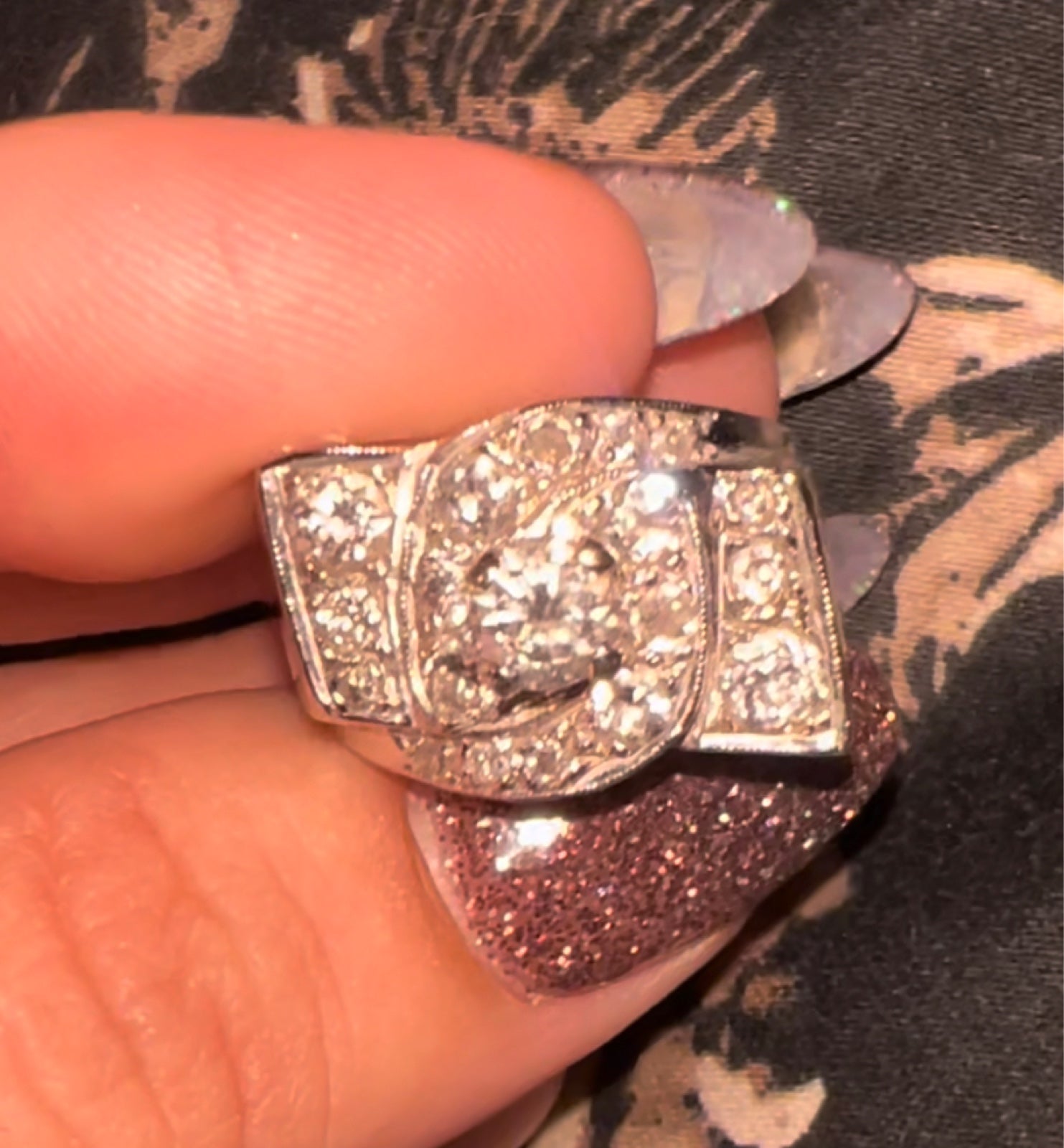 Vintage jewelry - 1900s diamond cocktail ring