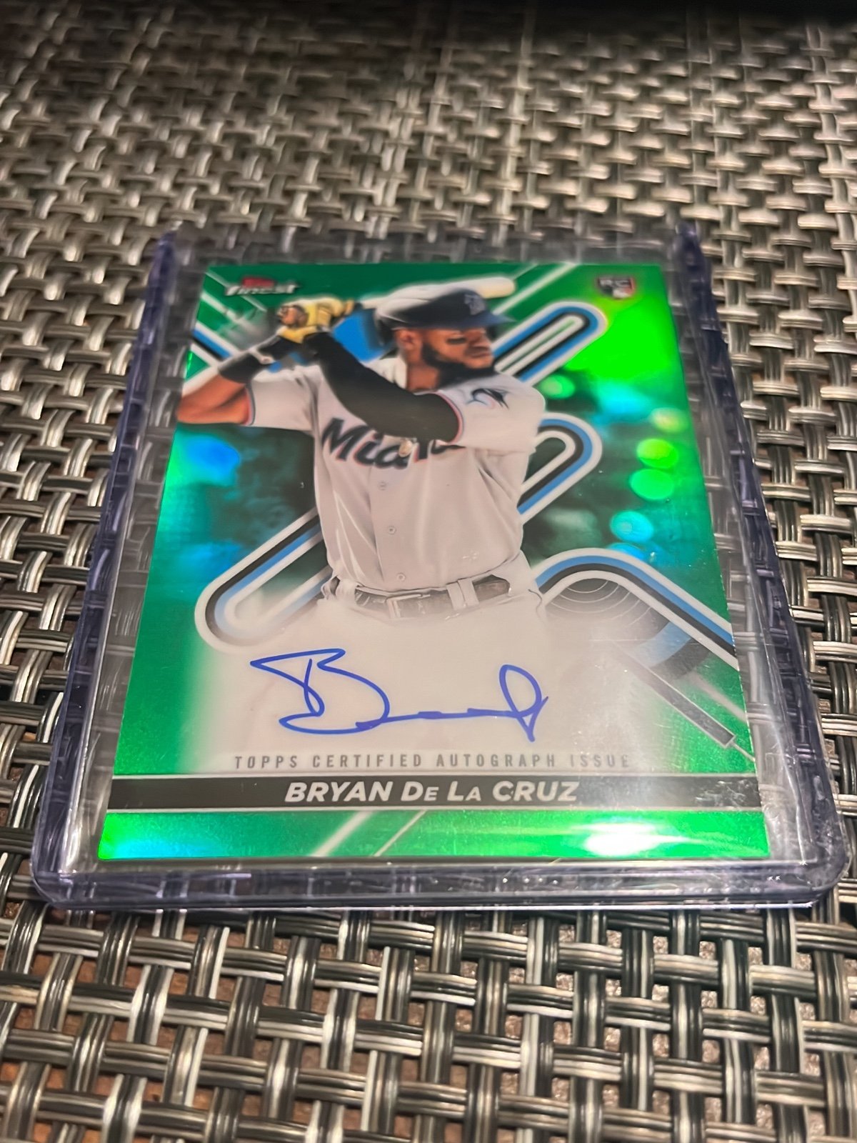 Topps Finest Bryan De La Cruz Rookie auto /99 Green