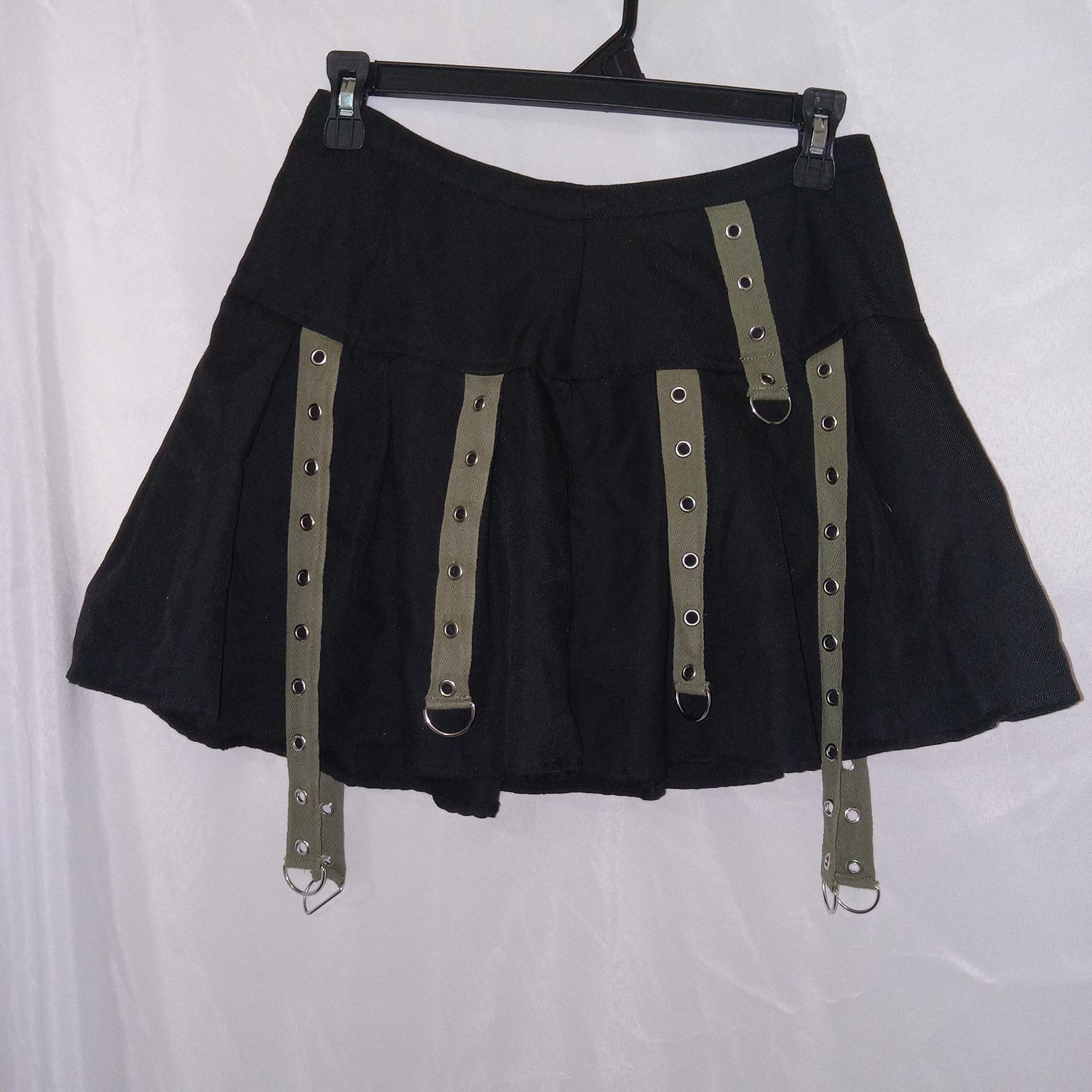 Hot Topic SOCIAL COLLISION Pleated Mini Skirt Womens M Green Black Punk Goth