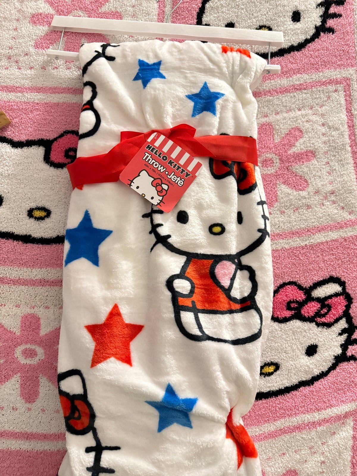 Hello kitty Fourth of July blanket
