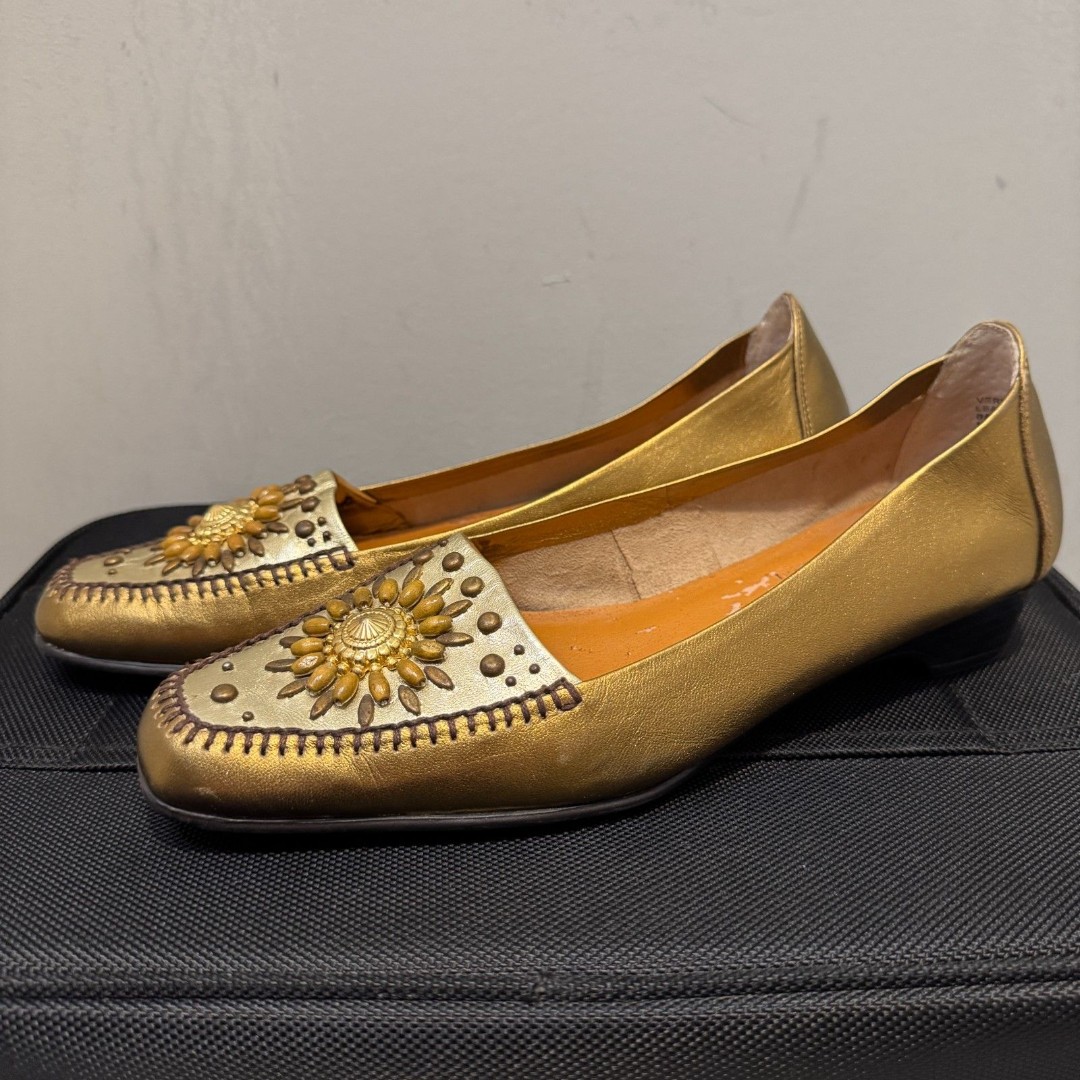 Hush Puppies Jewel Embellished Square Toe Loafers - Size 6.5M, Excellent Cond.