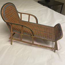 Antique Victorian wicker doll size chaise/fainting couch