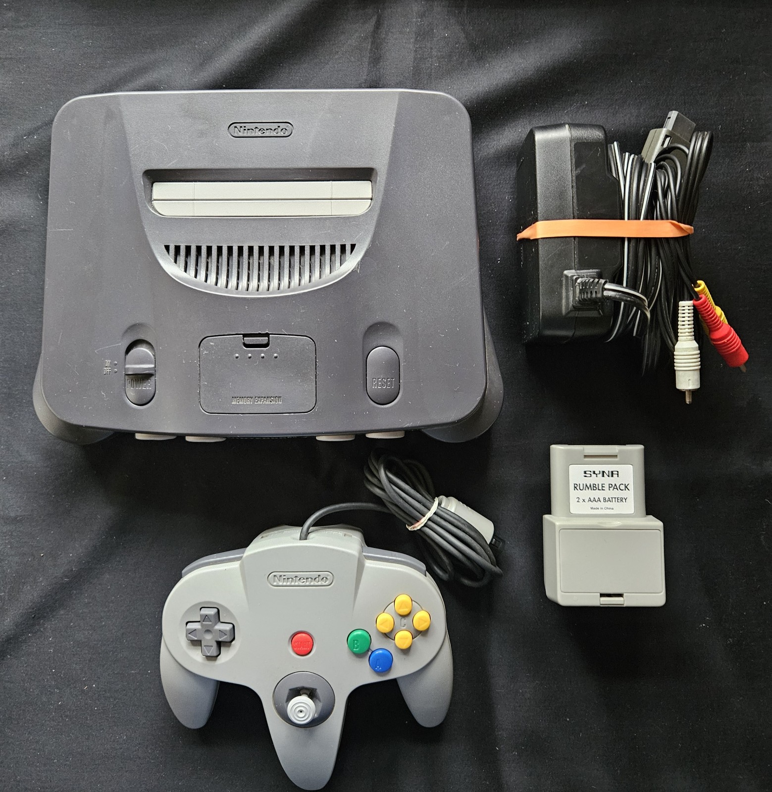 Nintendo 64 Console + Extras