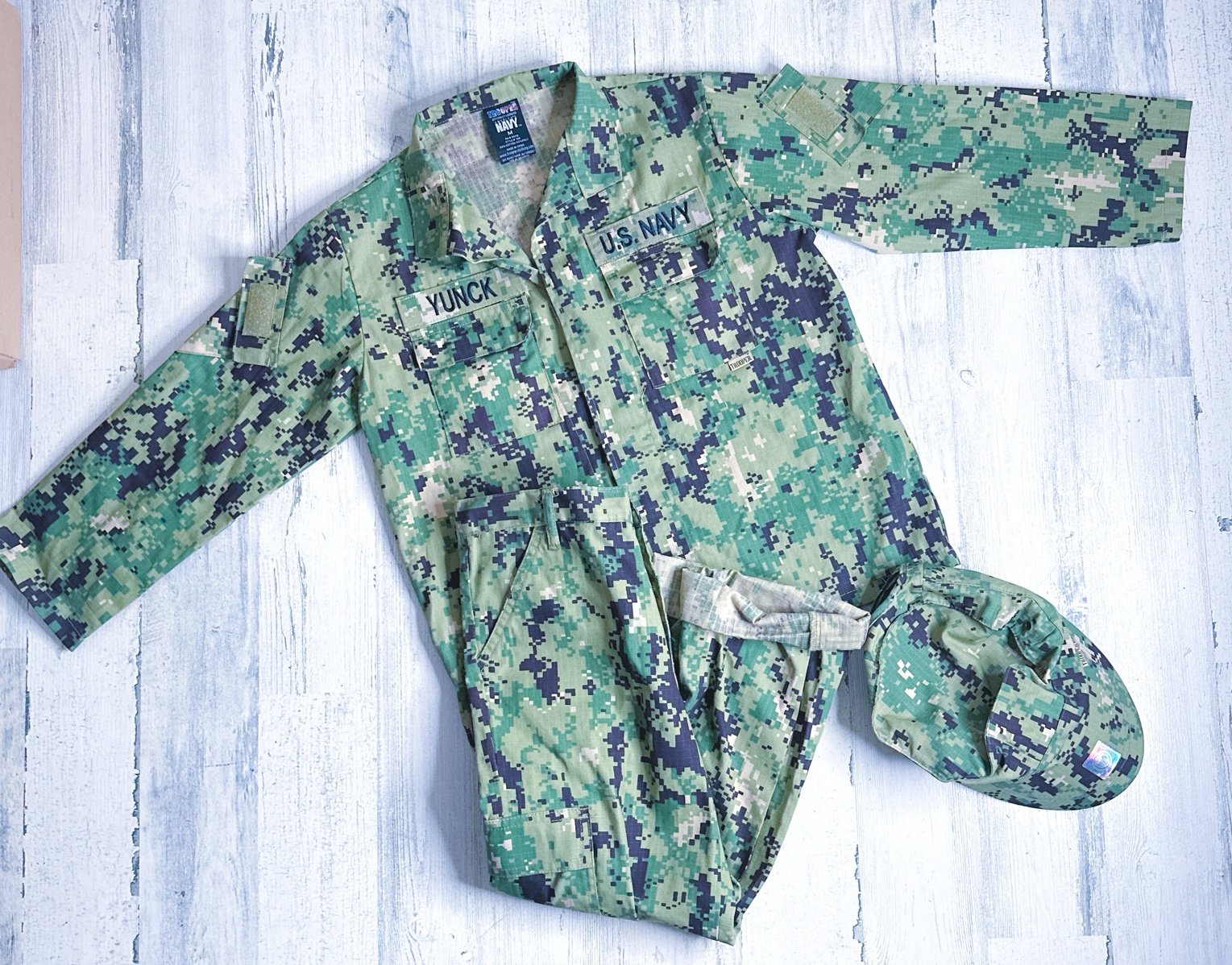 TROOPER CLOTHING YOUTH NAVY NWU III 3PC SET “Yunick” BOYS MEDIUM 10-12
