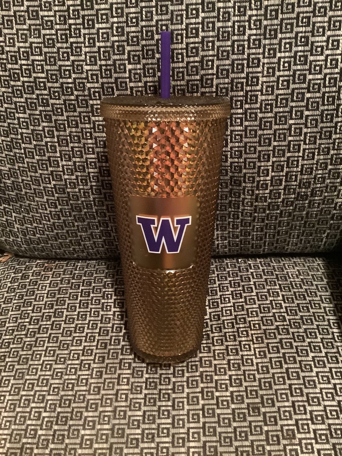 UW Venti copper bronze studded straw cup, nwt