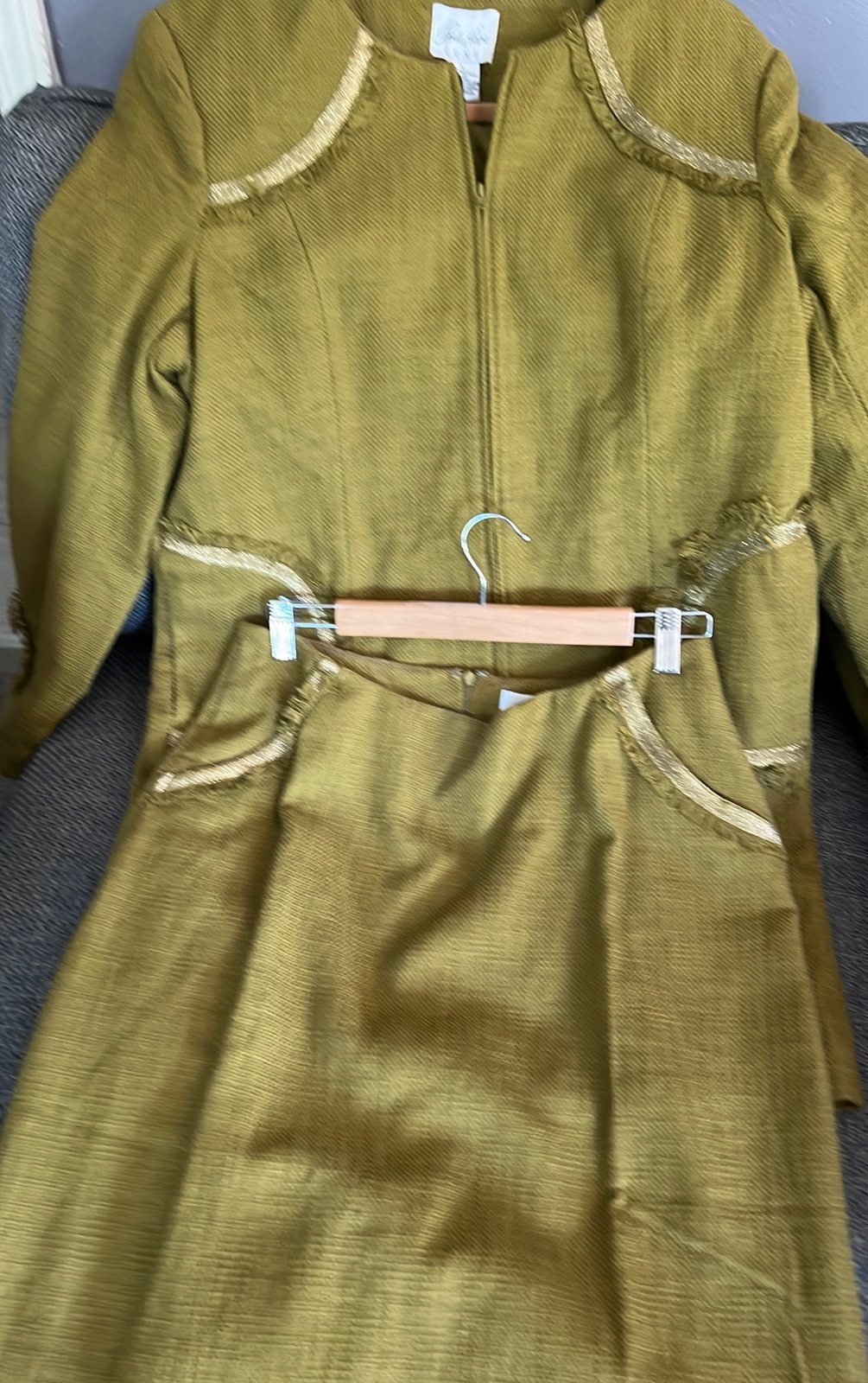 Ladies suit