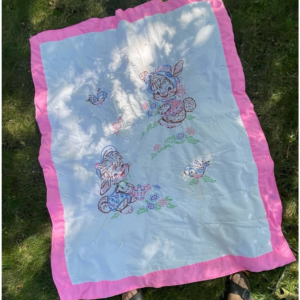 Vintage Hand Embroidered Baby Quilt #01