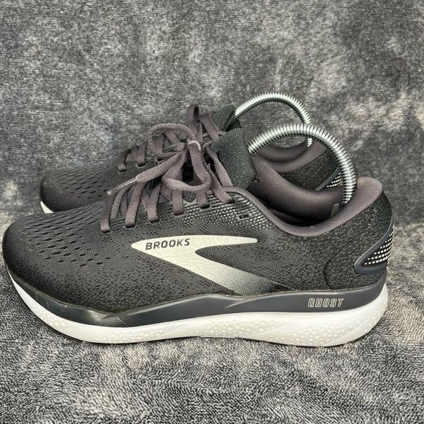 Brooks Ghost 16 Women size 8.5 Black /Grey