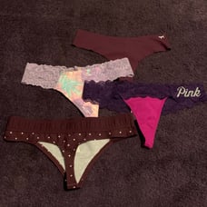 4 NWT thongs