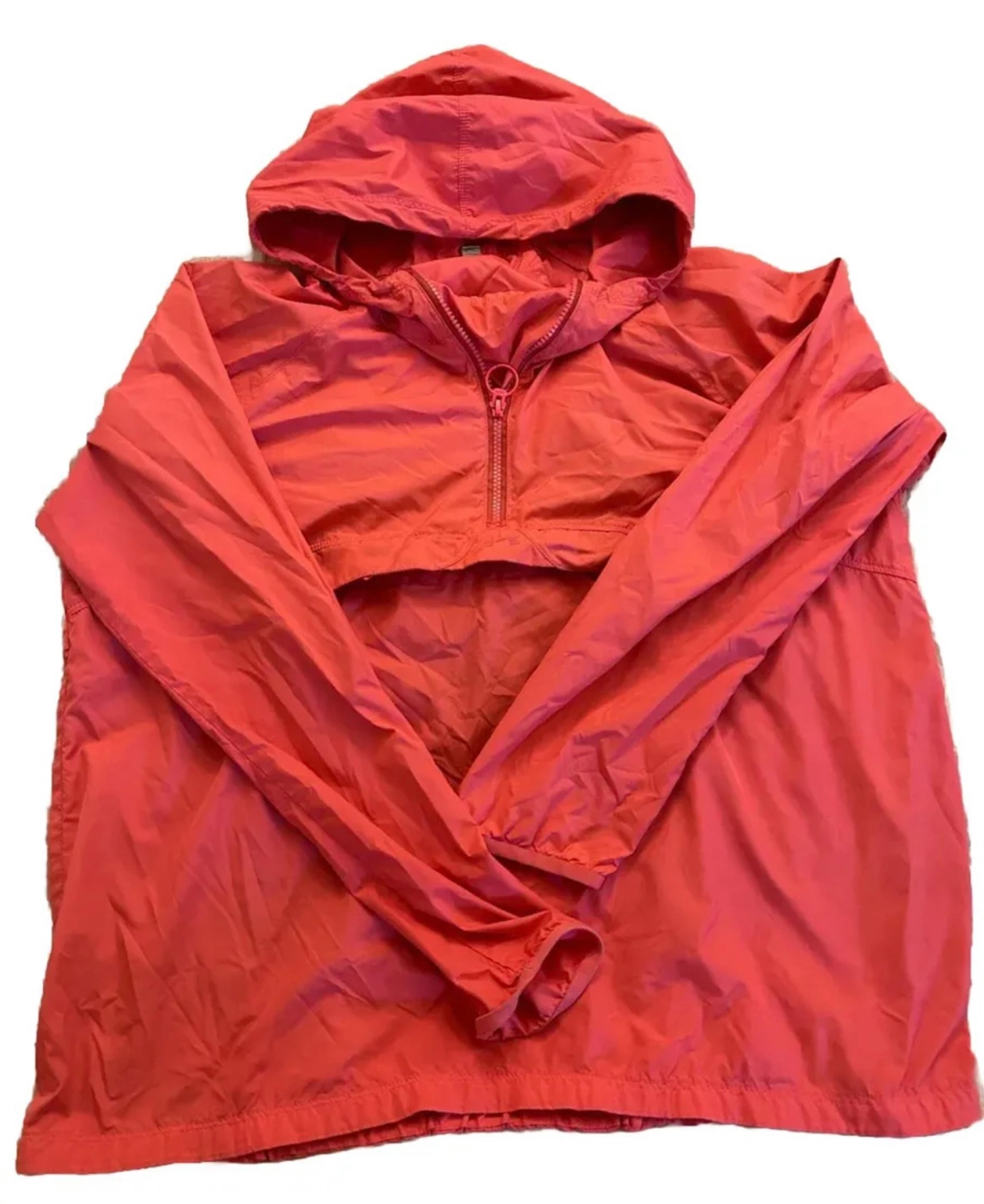 Women's Under Armour Windbreaker Size Large
