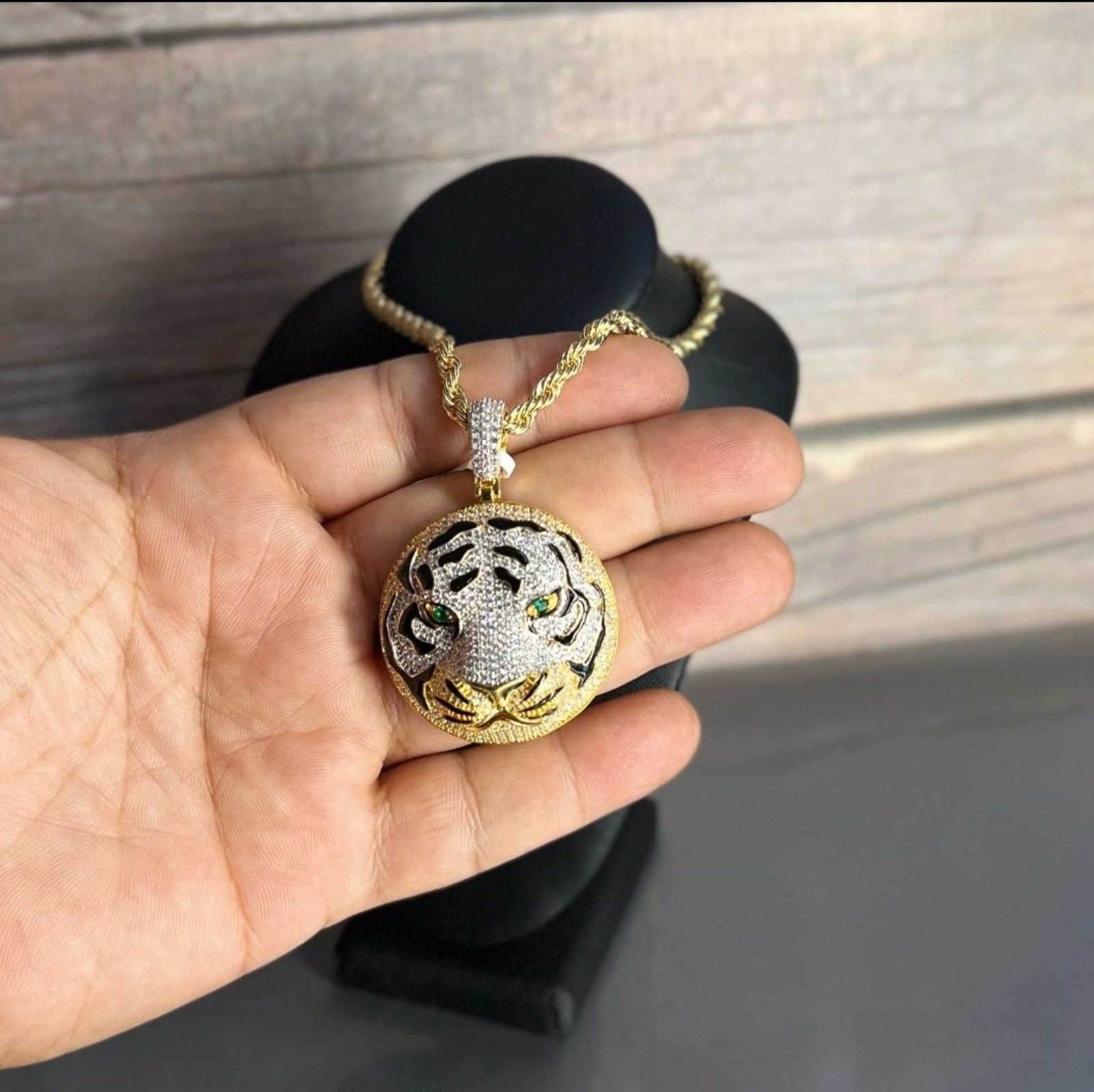 とっておきし新春福袋 Tiger chain rope with pendant head アクセサリー