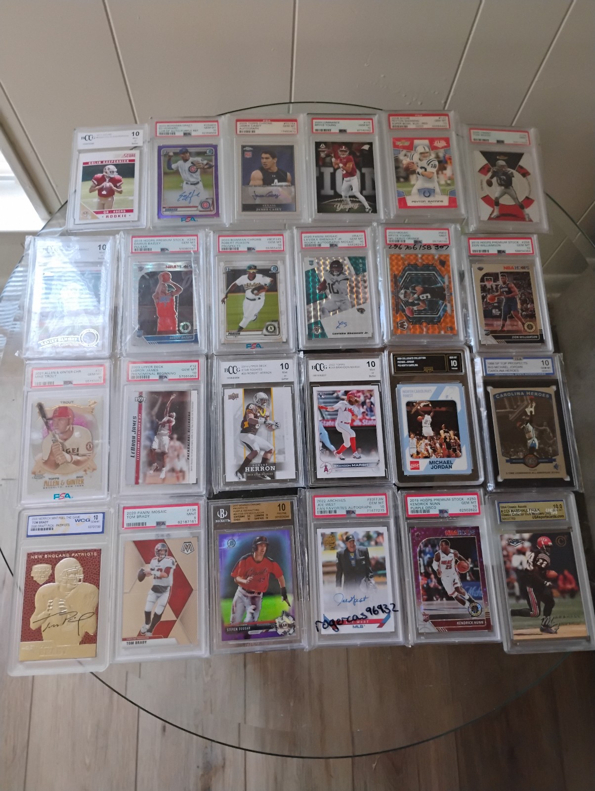 card Lot