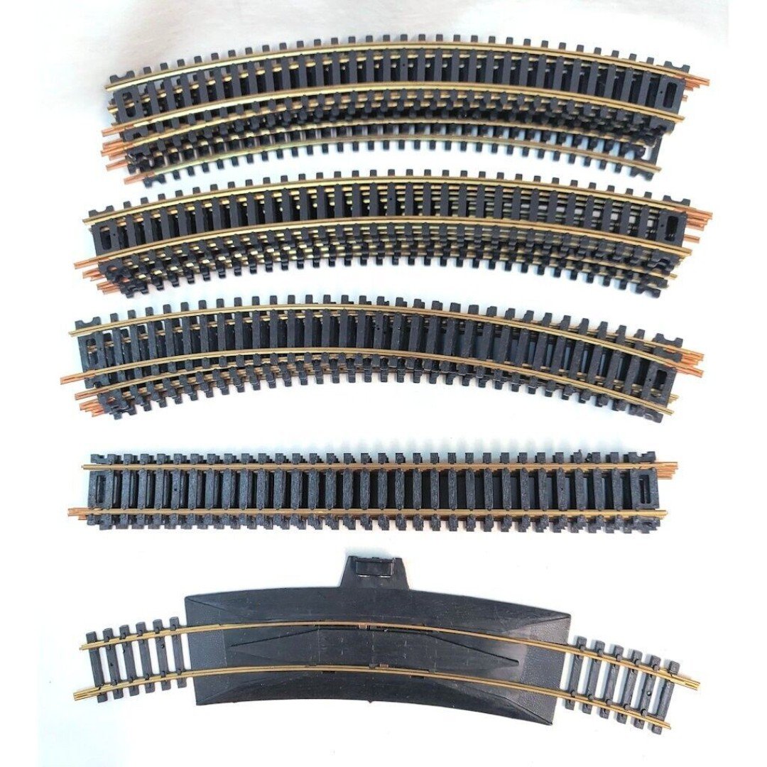 Bachmann HO Track 22 pc Brass Straight Curve Rerailer DC Connector