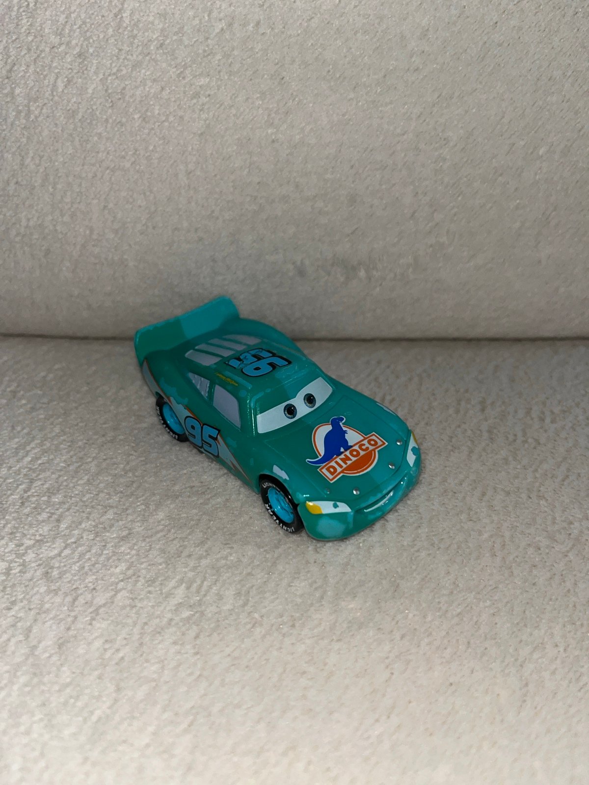 Disney Pixar Cars Color Changers Dinoco Lightning