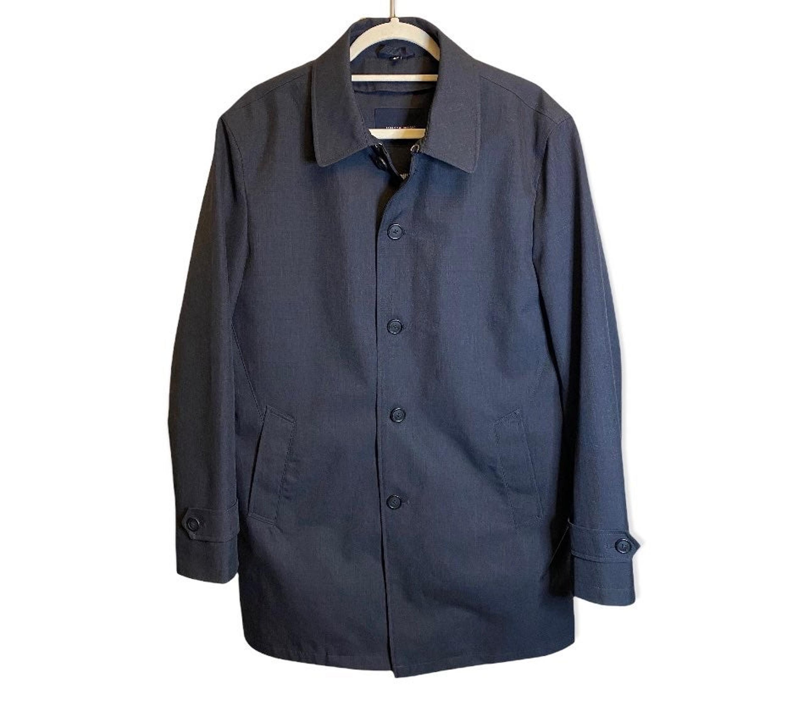Tommy Hilfiger Men's Navy Modern Button Raincoat Waterproof Jacket SIZE 40R